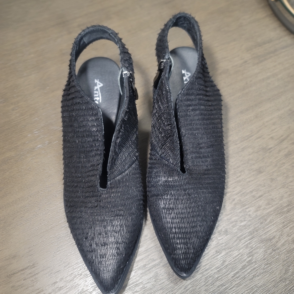 Antelope Black Textured Slingback Heels